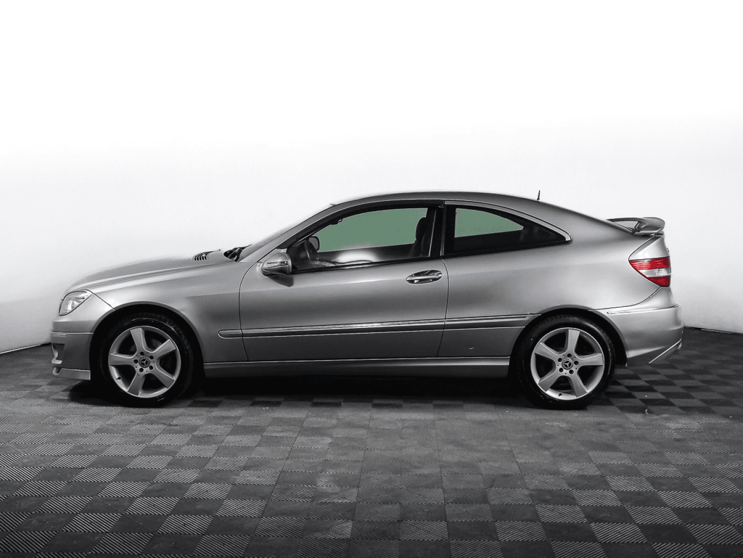 Mercedes-Benz CLC-Класс 2008 — миниатюра 4