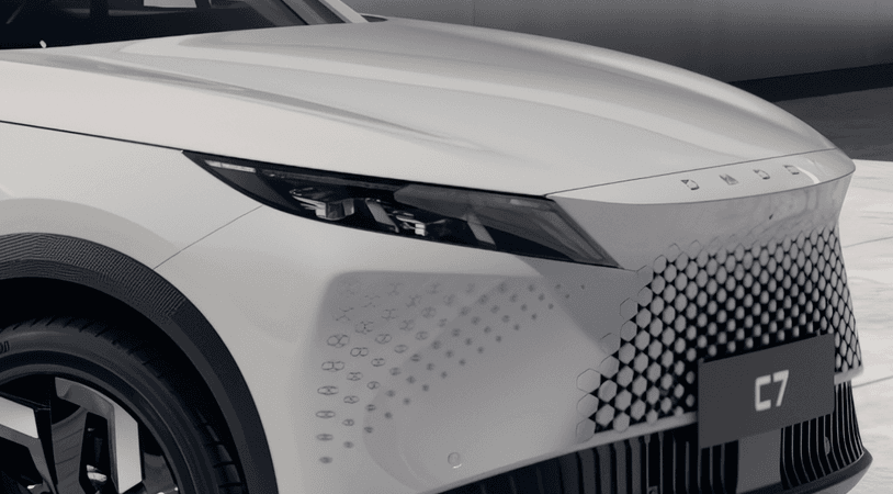 OMODA C7 2025 — миниатюра 2