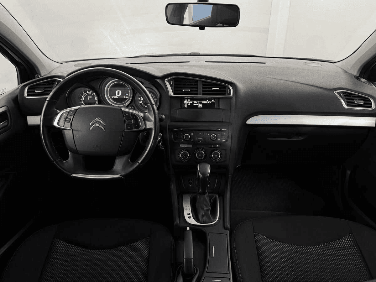 Citroen C4 2017 — миниатюра 5