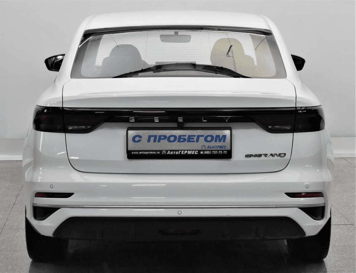 Geely Emgrand 2023 — миниатюра 3