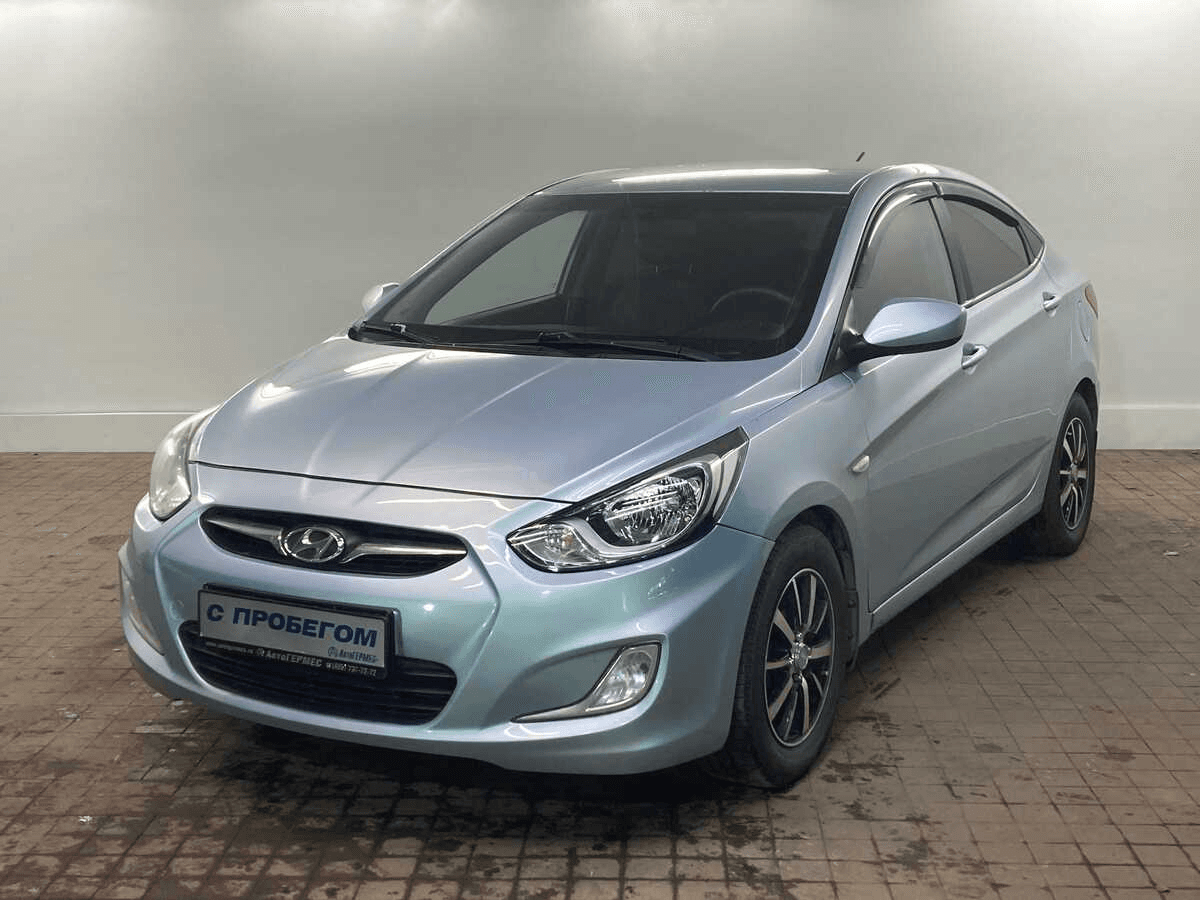 Hyundai Solaris 2013 — купить в Москва