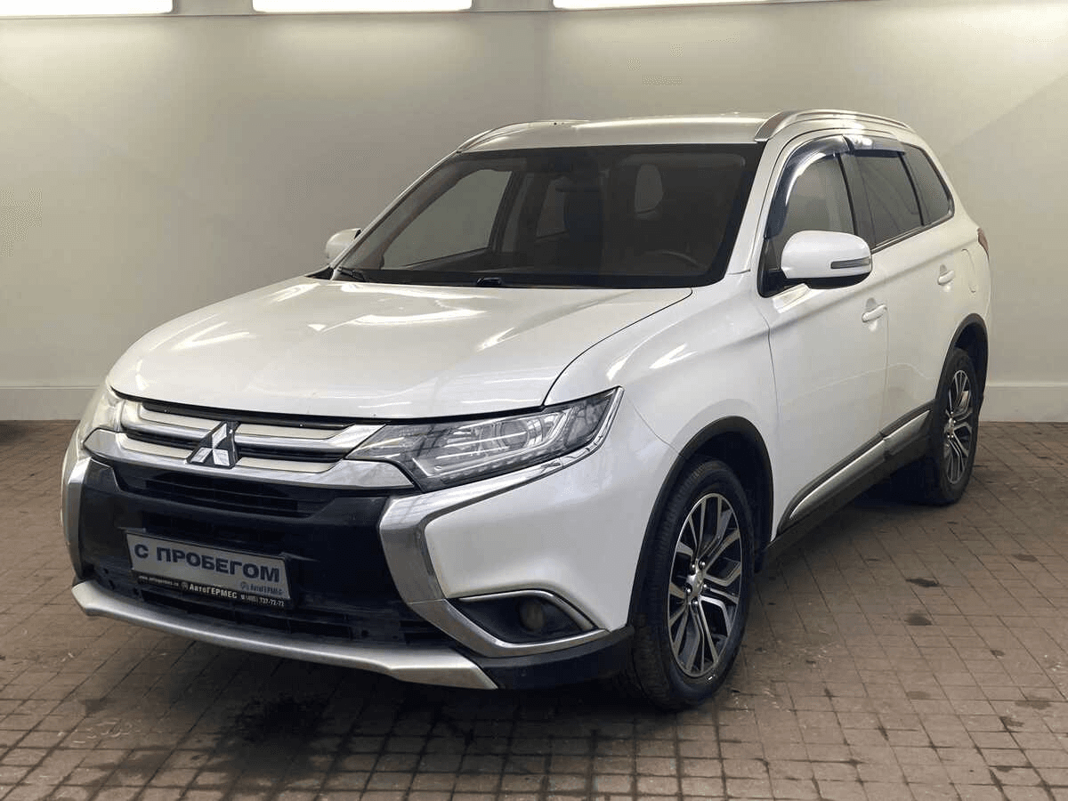 Mitsubishi Outlander 2017 — купить в Москва