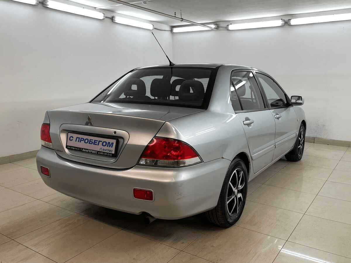 Mitsubishi Lancer 2005 — миниатюра 4