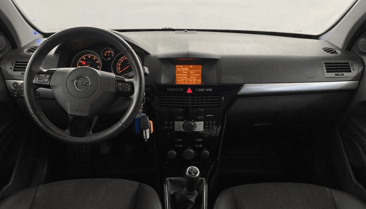 Opel Astra 2011 — миниатюра 5