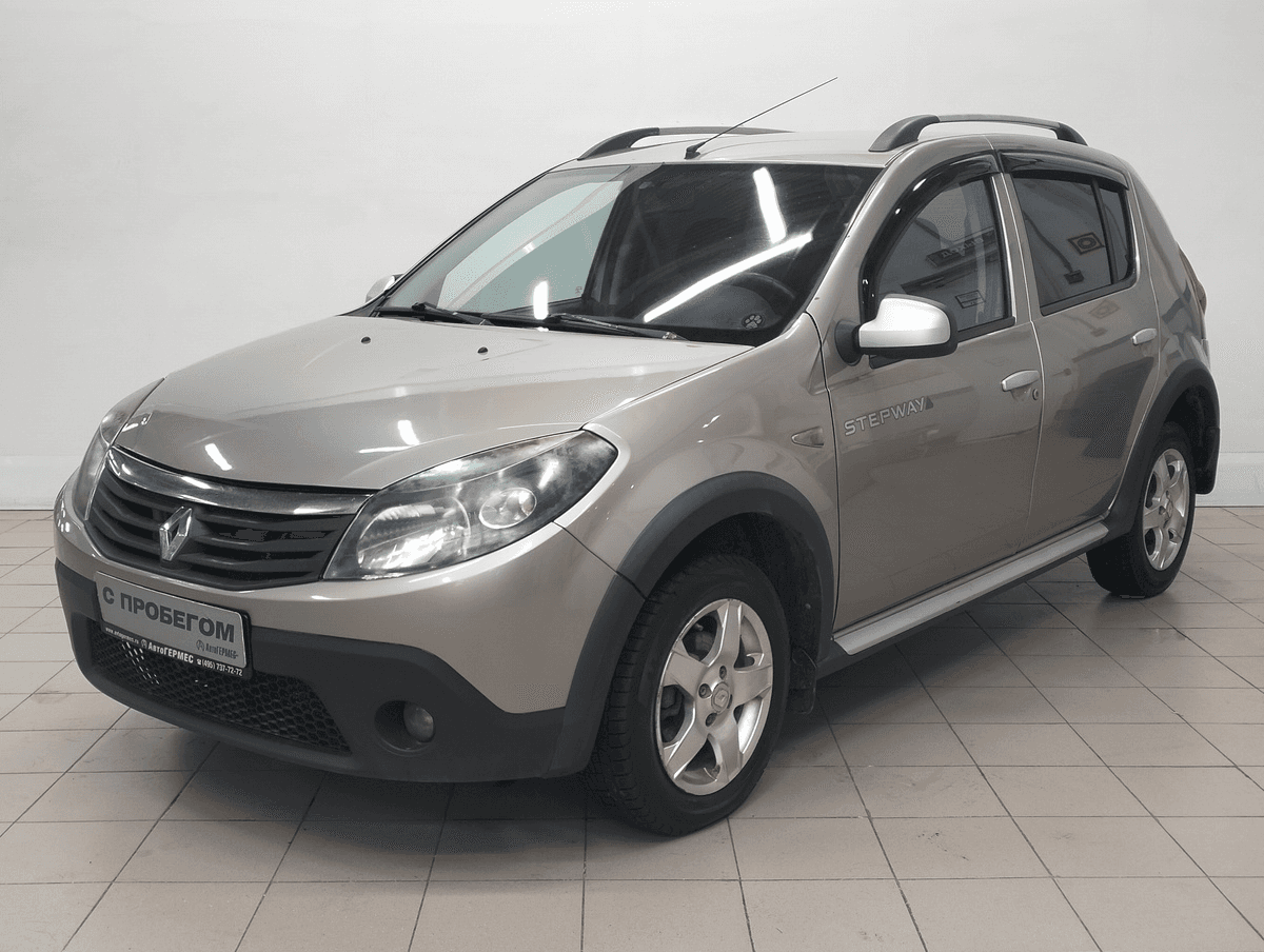 Renault Sandero 2013 — купить в Москва