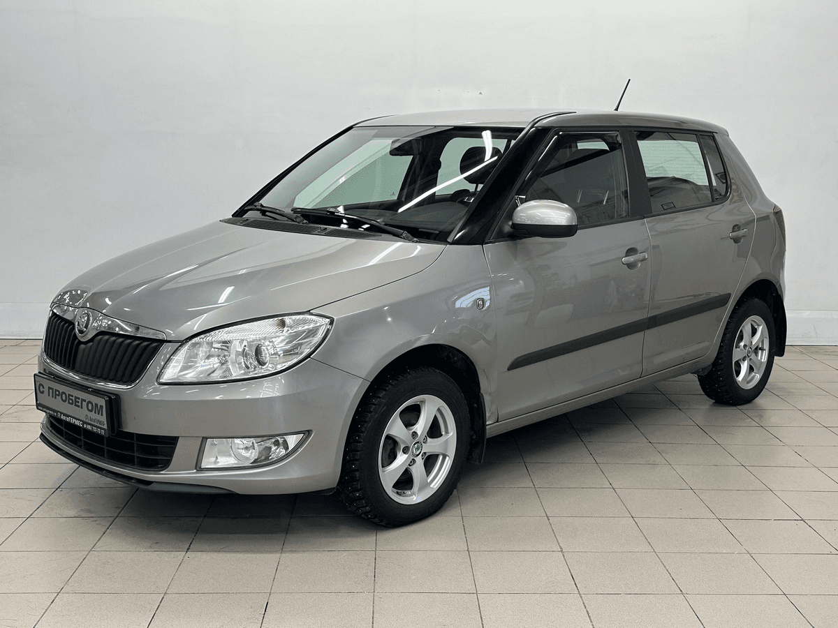 Skoda Fabia 2014 — купить в Москва
