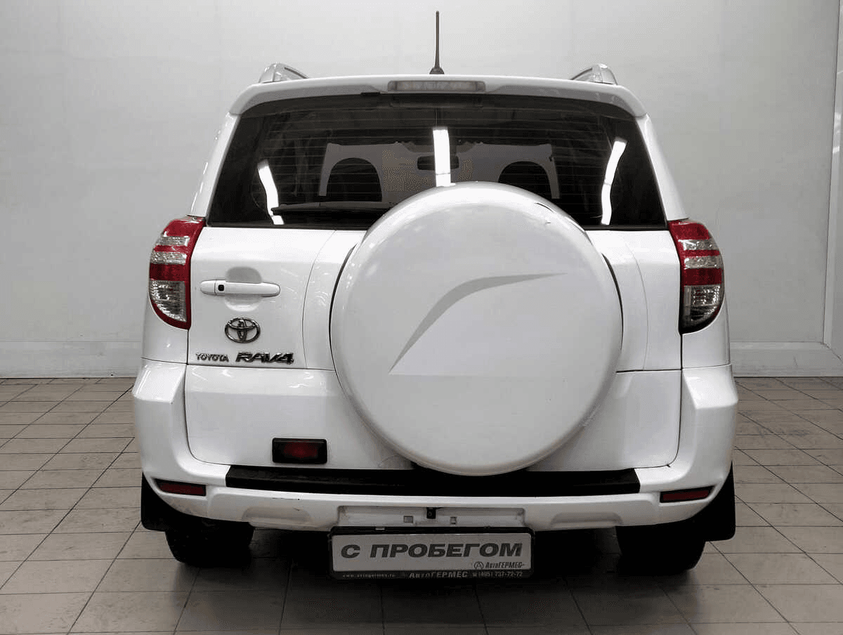 Toyota RAV4 2010 — миниатюра 3