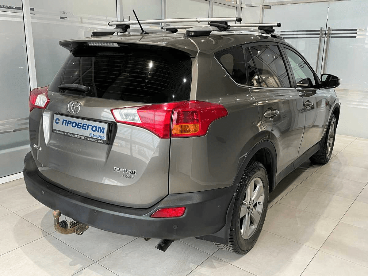 Toyota RAV4 2014 — миниатюра 4