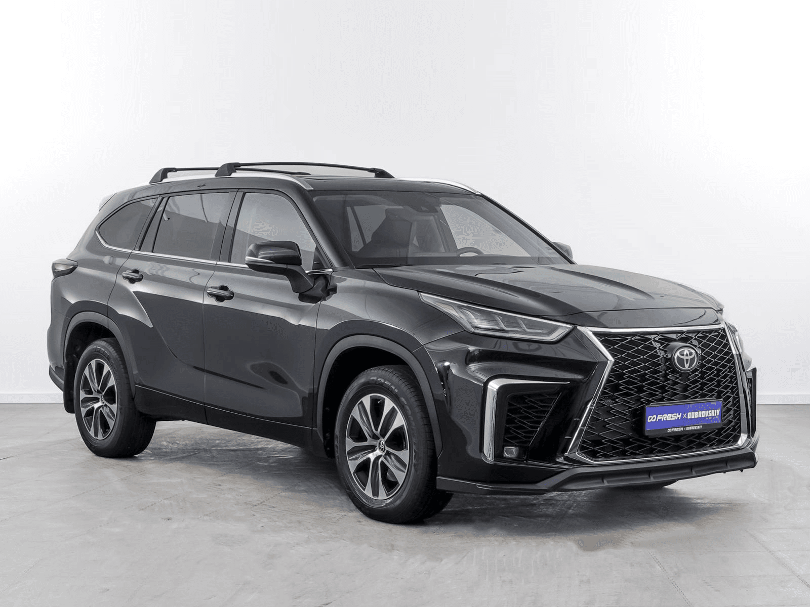 Toyota Highlander 2021 — купить в Москва