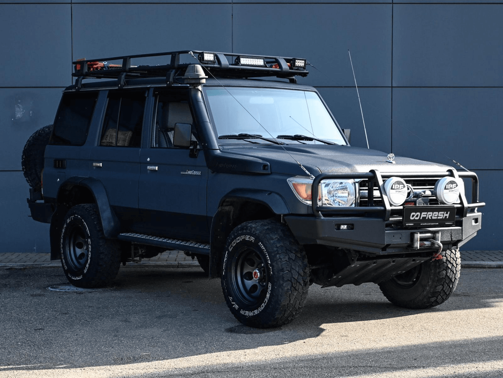 Toyota Land Cruiser 2012 — купить в Краснодар