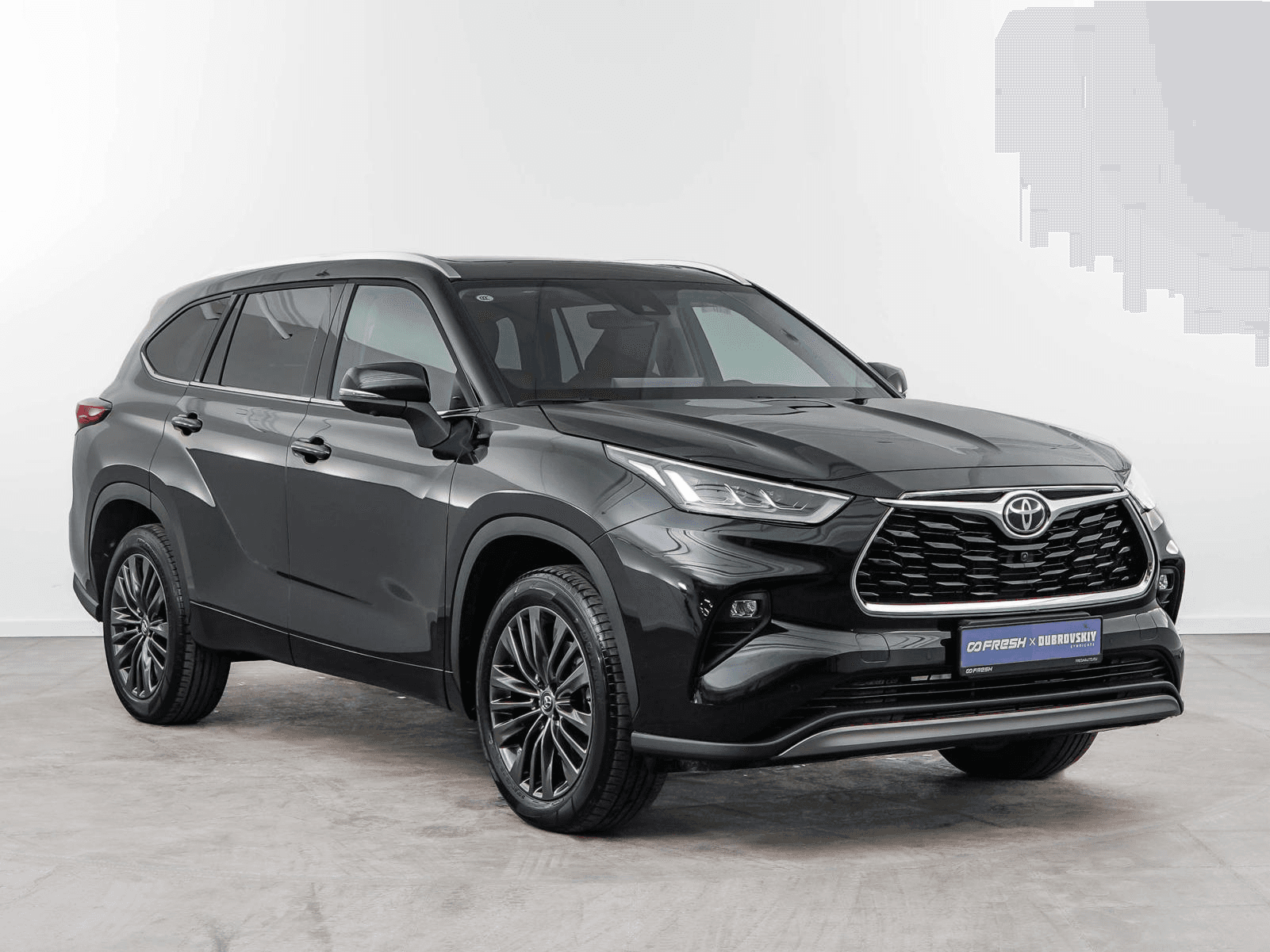 Toyota Highlander 2025 — купить в Москва