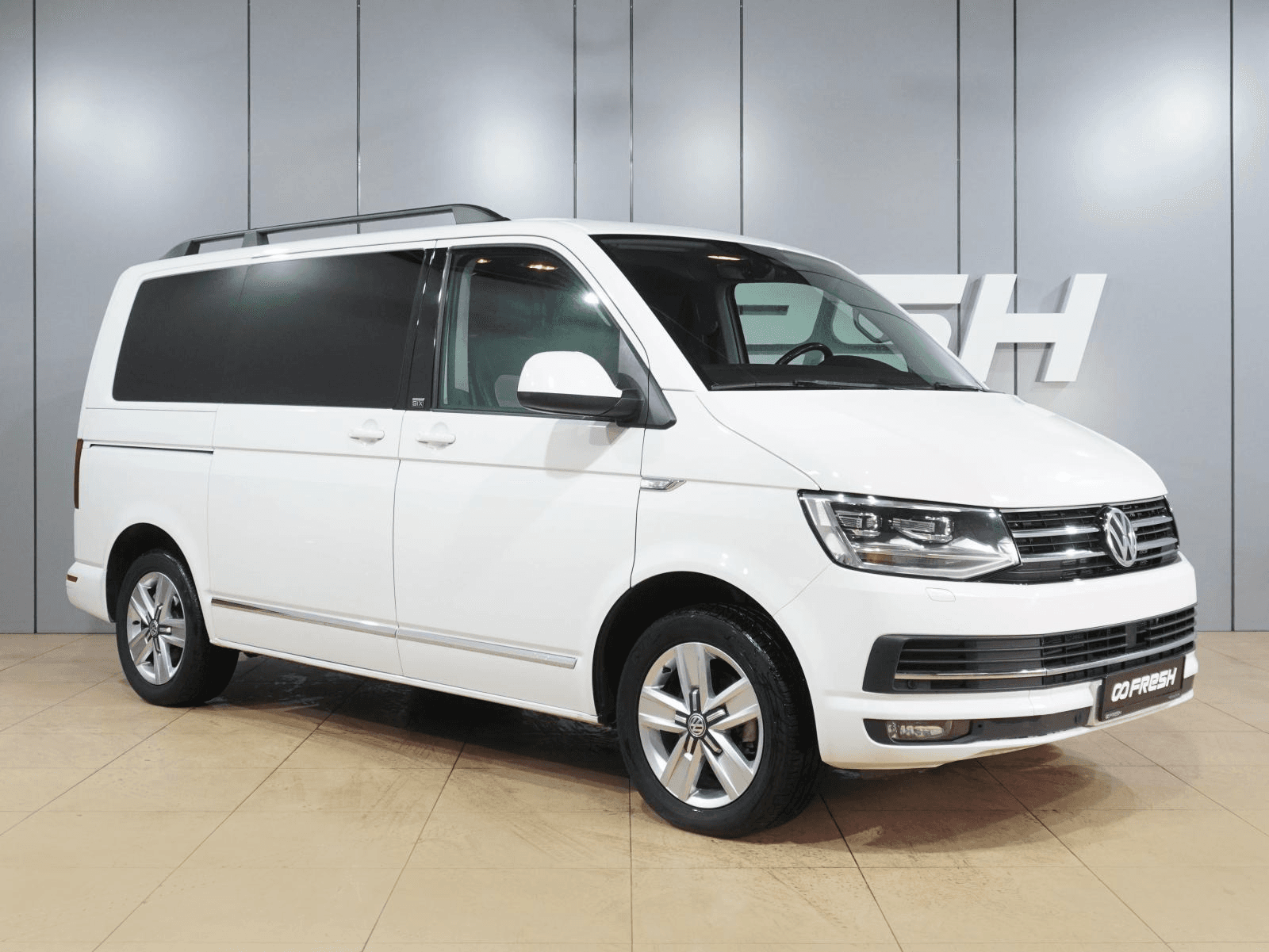 Volkswagen Multivan 2019 — купить в Воронеж