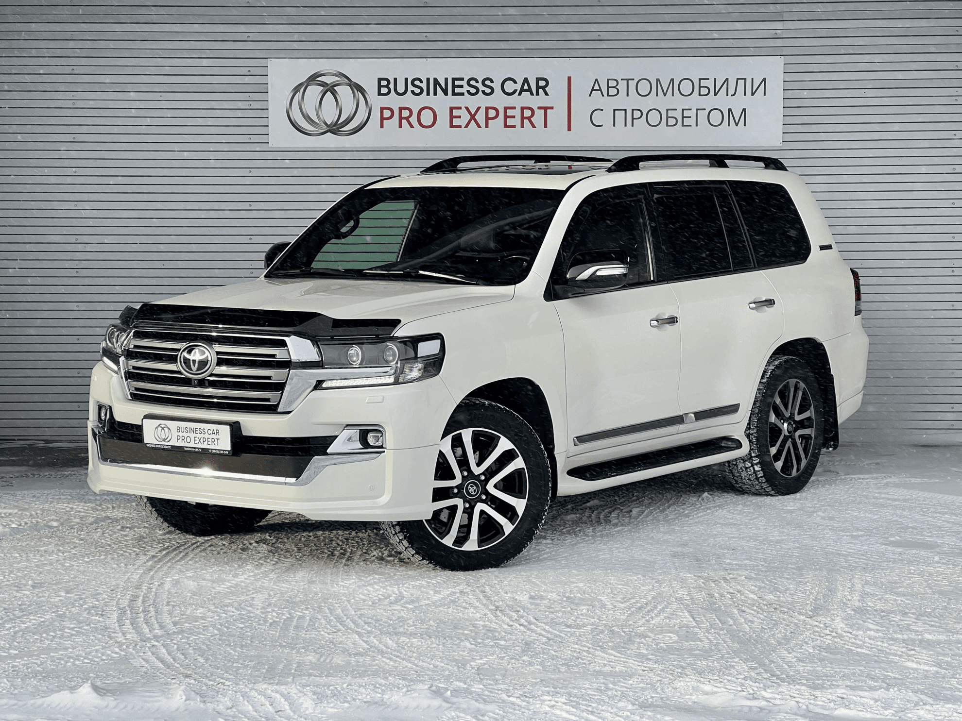 Toyota Land Cruiser 2018 — купить в Кемерово