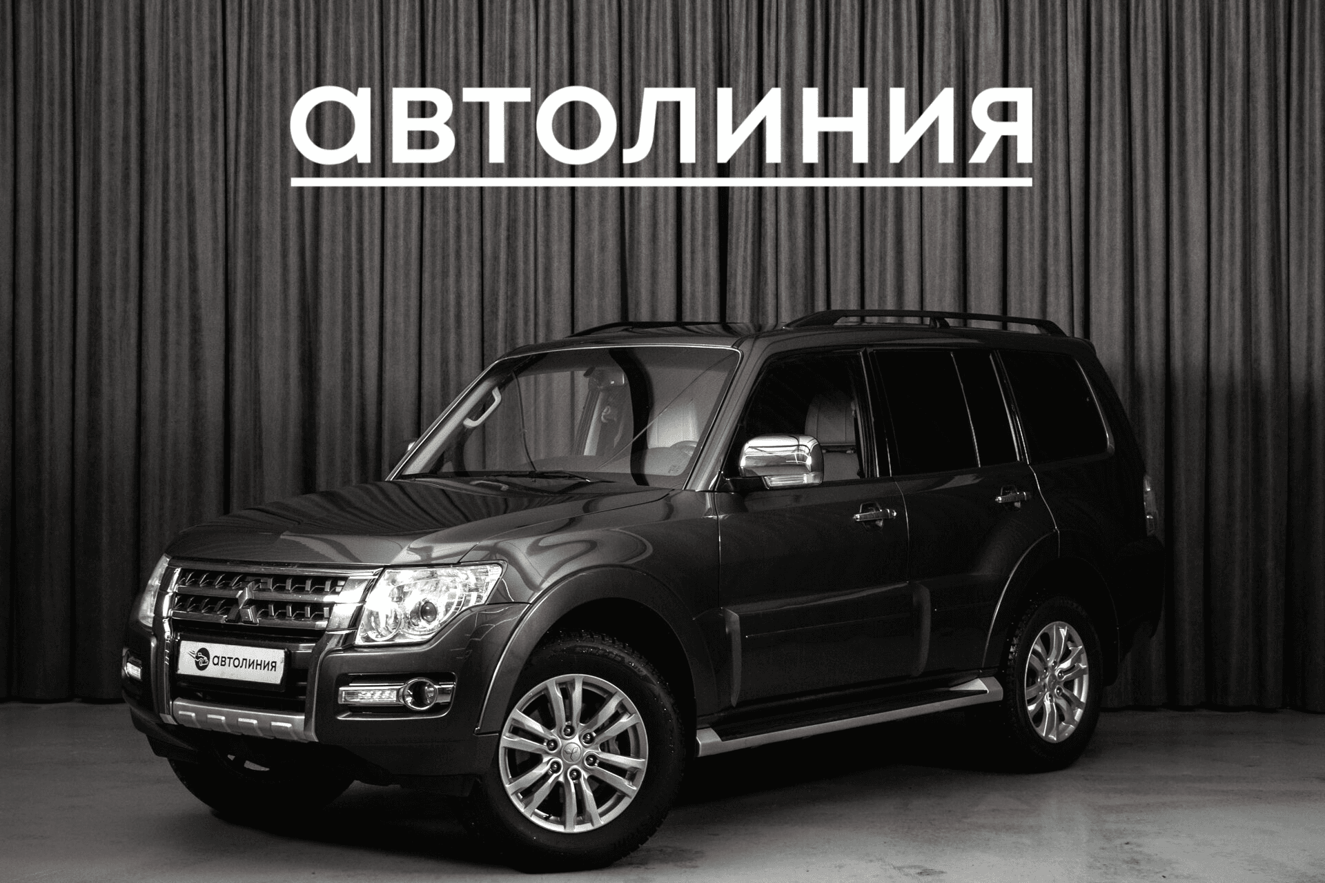 Mitsubishi Pajero 2017 — купить в Красноярск