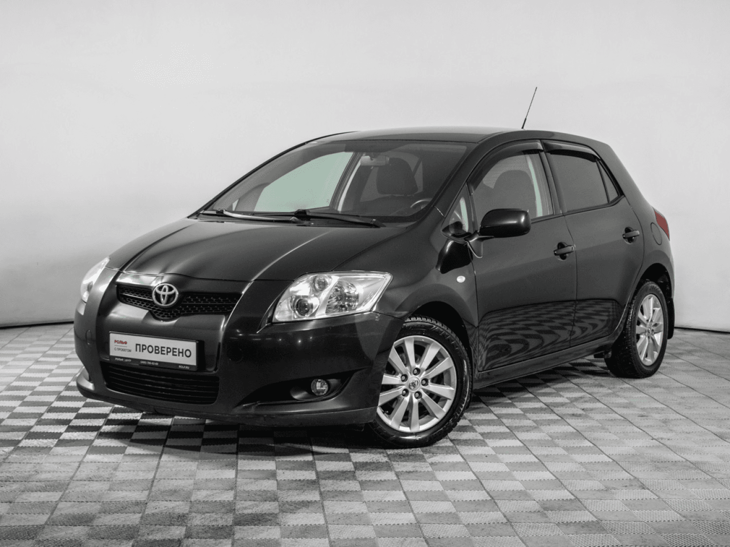 Toyota Auris 2009 — купить в Москва