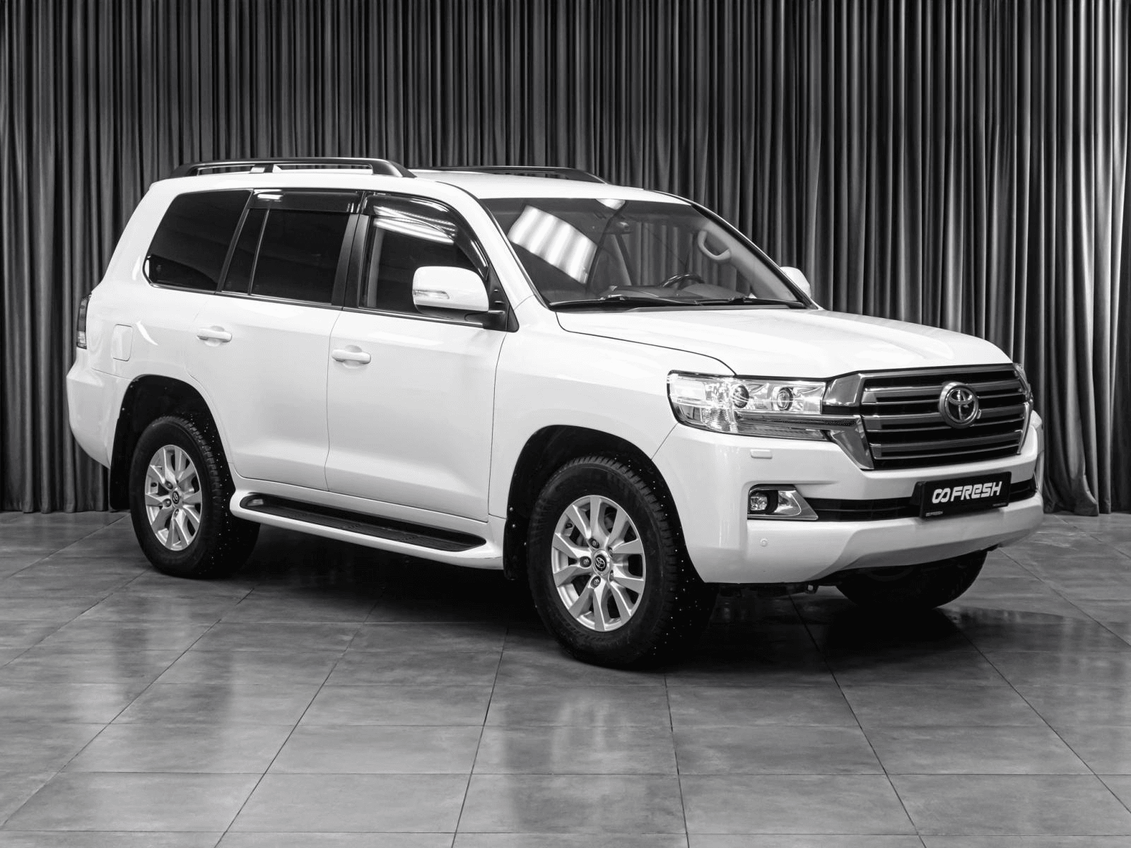Toyota Land Cruiser 2021 — купить в Тюмень